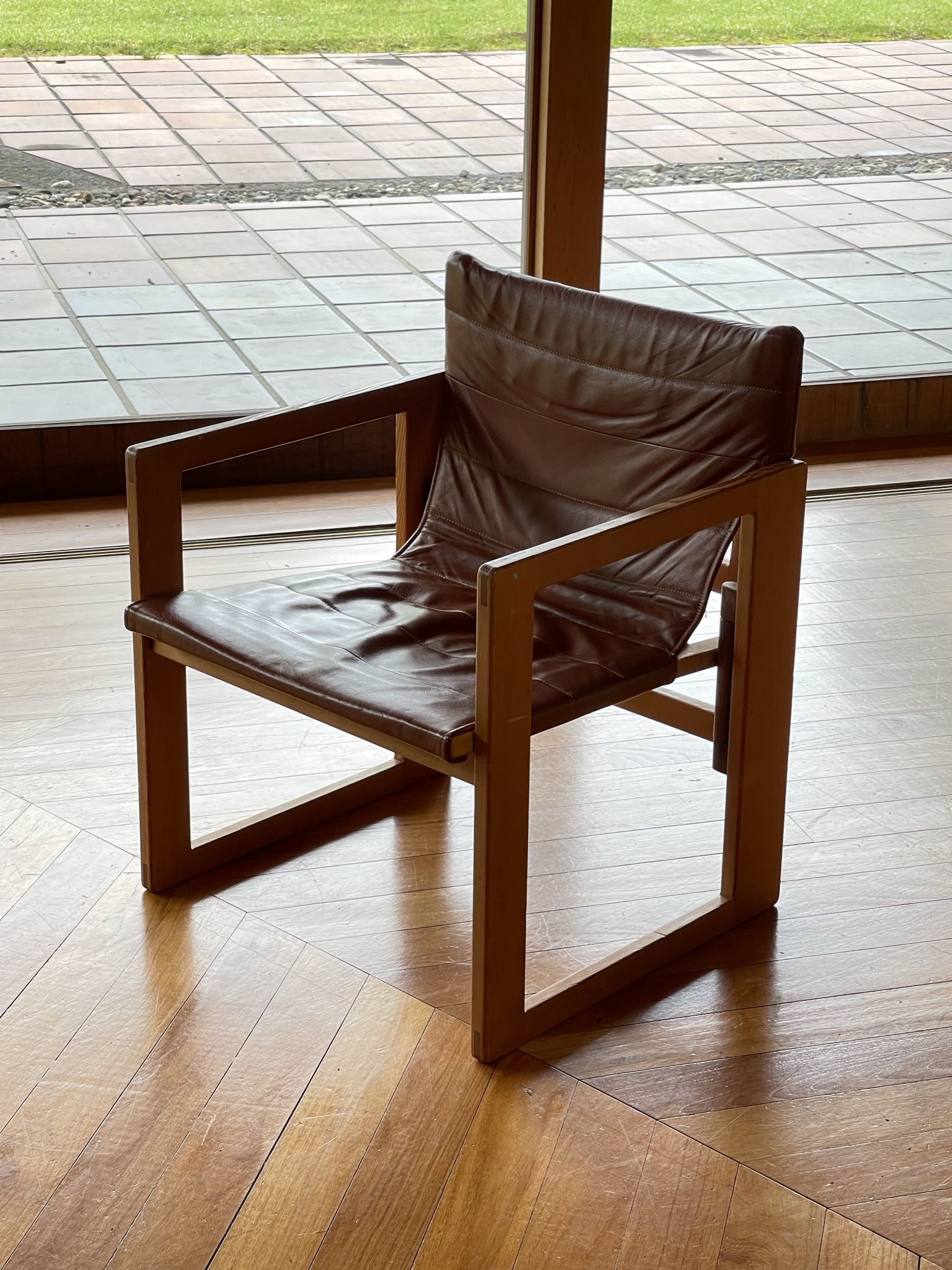 たためるサイドテーブル　設計工房MandＭ たためるサイドテーブル | 設計工房 M and M